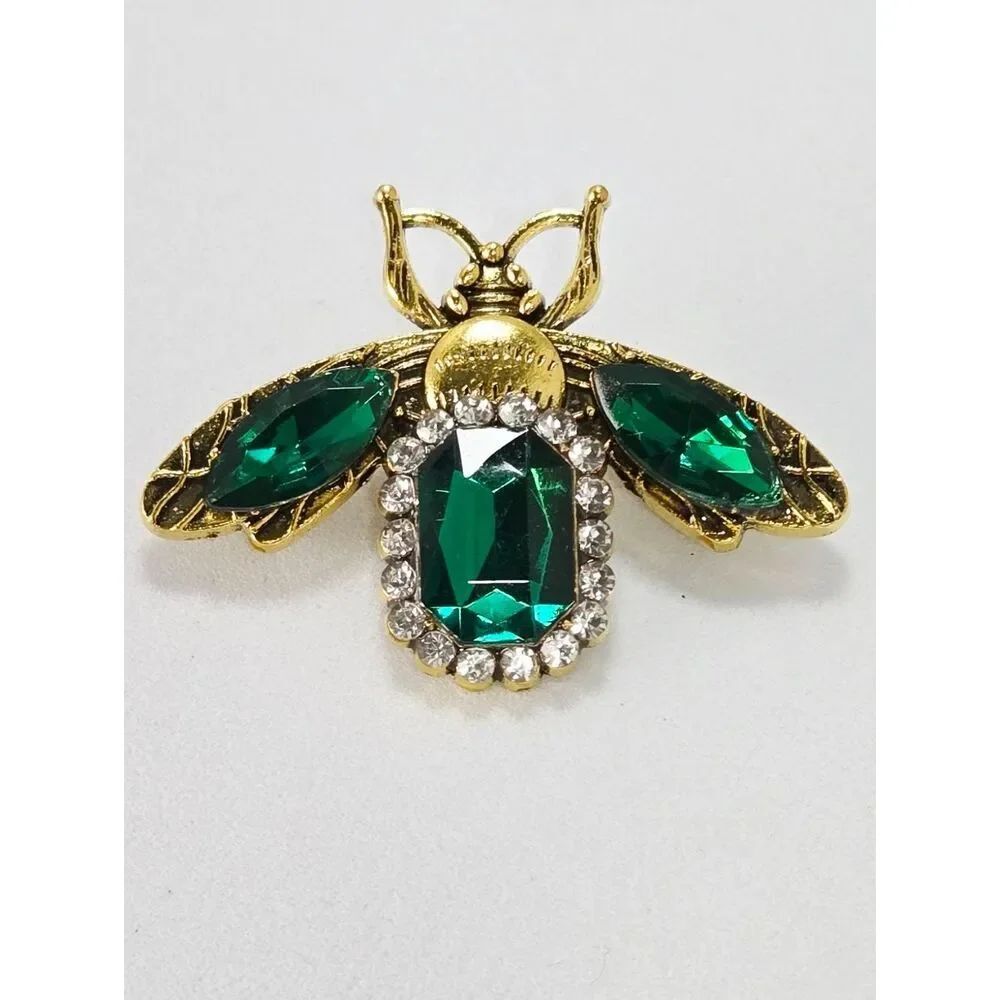 Baroque Luxe Emerald Bee Brooch Gold Rhinestone CZ Statement Pin Royal Glam Vtg